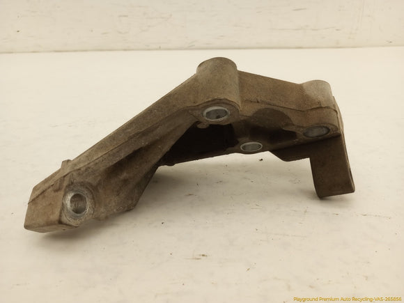 Ford Flex Front Right Engine Mount Bracket