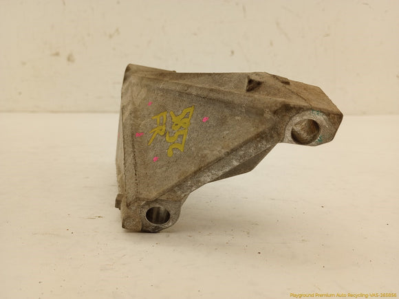 Ford Flex Front Right Engine Mount Bracket