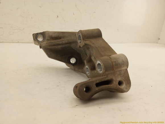 Ford Flex Front Right Engine Mount Bracket
