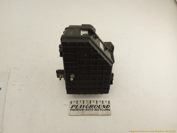 Cadillac CTS Engine Fuse Box