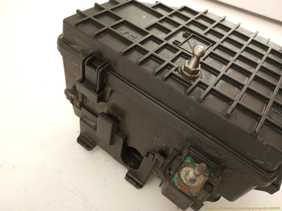 Cadillac CTS Engine Fuse Box