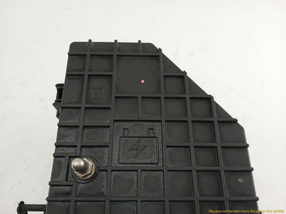 Cadillac CTS Engine Fuse Box