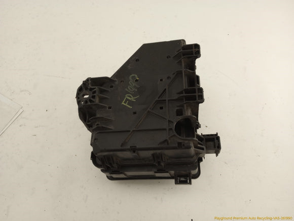 Cadillac CTS Engine Fuse Box