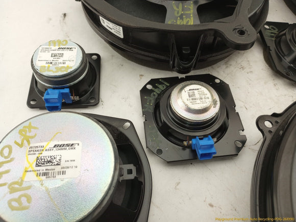 Cadillac CTS Set Of Audio Speakers