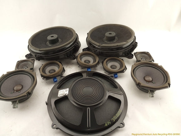 Cadillac CTS Set Of Audio Speakers