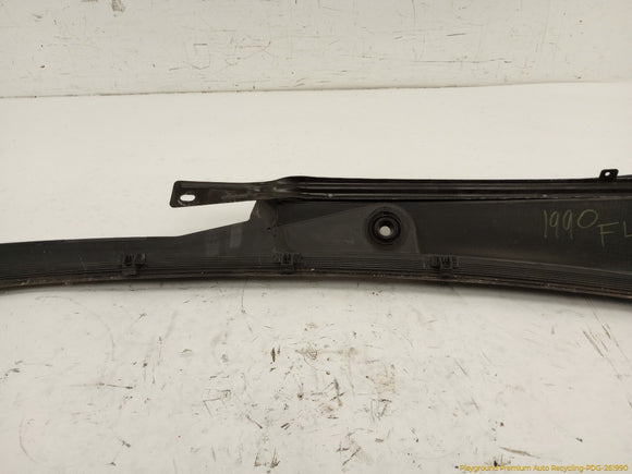 Cadillac CTS Passenger Front Left Cowl Vent Panel