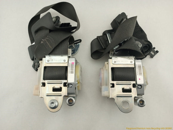 Cadillac CTS Pair Of Front Seat Belt Retractors