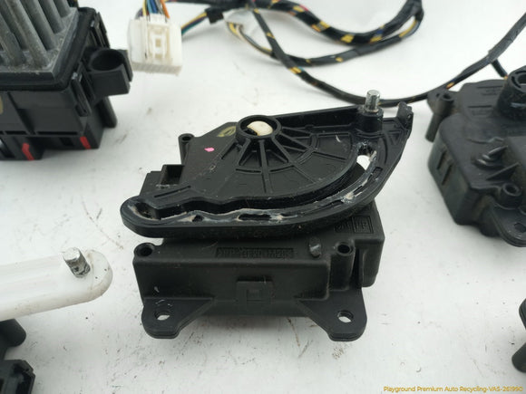 Cadillac CTS Set Of 5 Heater Vent Flap Actuators