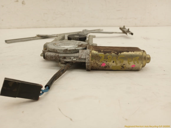 Nissan 300ZX Passenger Right Front Door Window Regulator