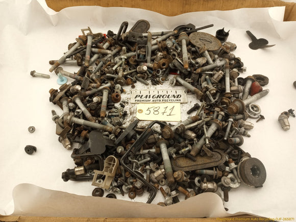 Ford Flex Dismantling Hardware Fasteners Bolts & Nuts