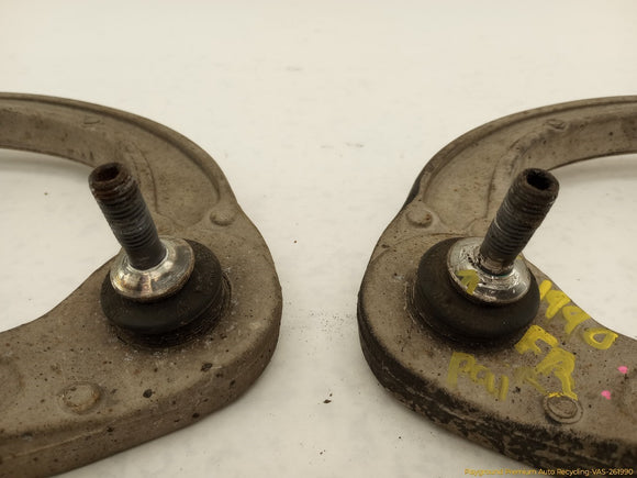 Cadillac CTS Pair Of Front Upper Control Arms