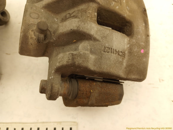 Cadillac CTS Pair Of Front Brake Calipers