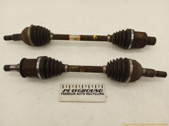 Cadillac CTS Pair Of Front Axle Shaft