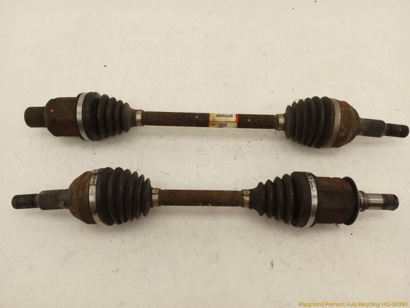 Cadillac CTS Pair Of Front Axle Shaft