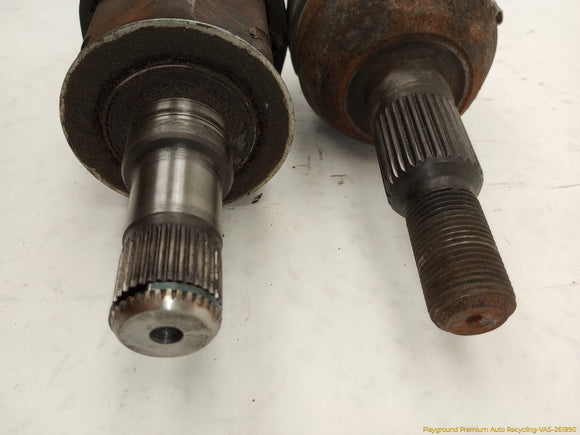 Cadillac CTS Pair Of Front Axle Shaft