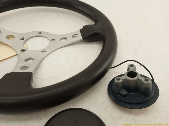 Nissan 300ZX Aftermarket Grant Steering Wheel Kit