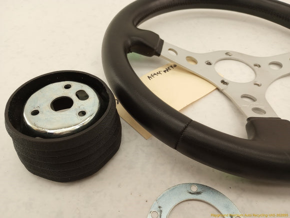 Nissan 300ZX Aftermarket Grant Steering Wheel Kit