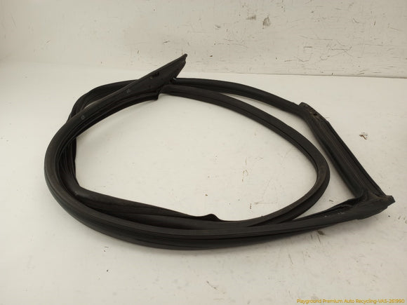 Cadillac CTS Pair Of Front Door Glass Window Weatherstrip