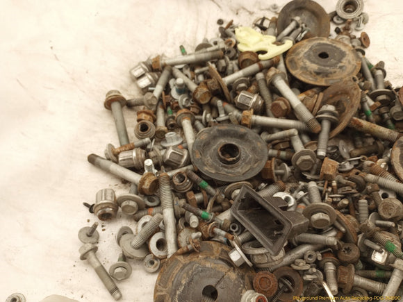 Cadillac CTS Dismantling Hardware Fasteners Bolts & Nuts