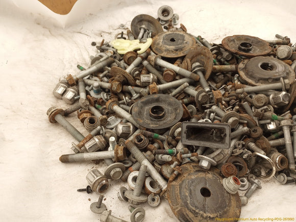 Cadillac CTS Dismantling Hardware Fasteners Bolts & Nuts