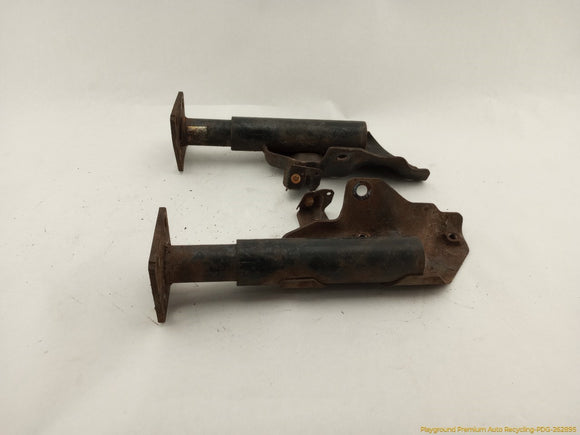 Nissan 300ZX Pair Of Front Bumper Brackets