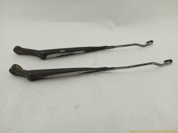 Nissan 300ZX Pair Of Windshield Wiper Arms