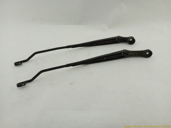 Nissan 300ZX Pair Of Windshield Wiper Arms