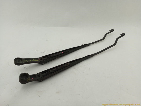 Nissan 300ZX Pair Of Windshield Wiper Arms