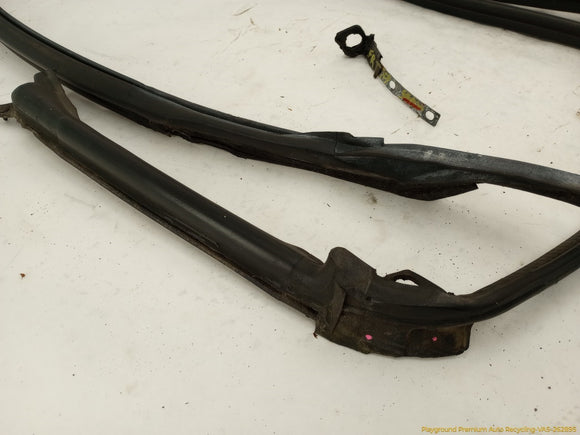 Nissan 300ZX Pair of T Top Seal Weatherstrips