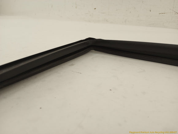Cadillac CTS Passenger Right Rear Door Vent Glass