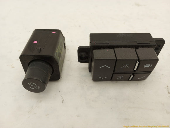 Cadillac CTS Pair Of Dashboard Switches