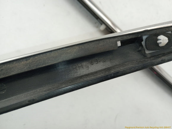Cadillac CTS Pair Of Roof Edge Molding Trim