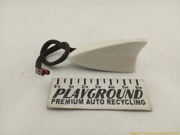 Cadillac CTS Shark Fin Antenna