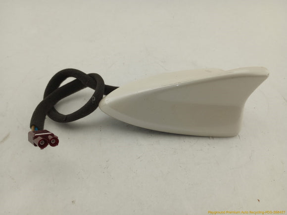 Cadillac CTS Shark Fin Antenna