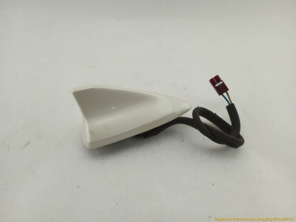 Cadillac CTS Shark Fin Antenna