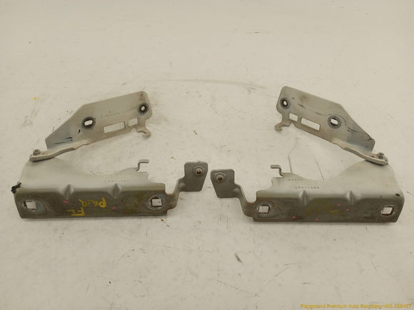 Cadillac CTS Pair Of Hood Hinges