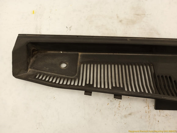 Cadillac CTS Passenger Right Air Inlet Grille