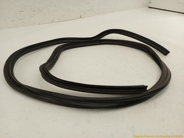 BMW Z3 Trunk Lid Seal Weatherstrip - 0