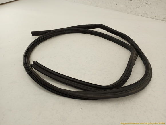 BMW Z3 Trunk Lid Seal Weatherstrip
