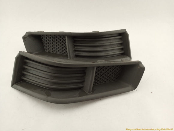 Cadillac CTS Pair Of Front Fog Lamp Bezel
