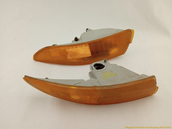 Chevrolet Camaro Pair Of Front Turn Signal Lights