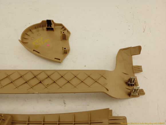 Cadillac CTS Front Right Lower Seat Trim Set