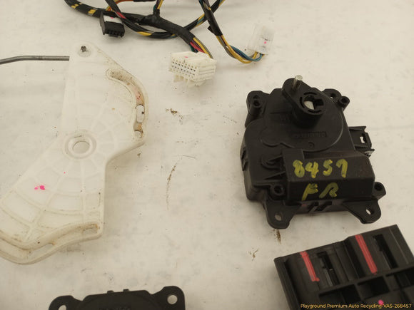 Cadillac CTS Set Of Heater Vent Flap Actuators