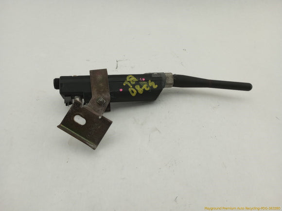 BMW Z3 Rear Left Radio Antenna