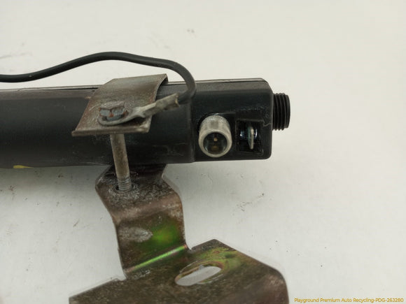 BMW Z3 Rear Left Radio Antenna