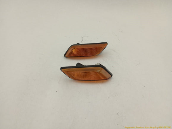 BMW Z3 Pair Of Front Fender Side Markers