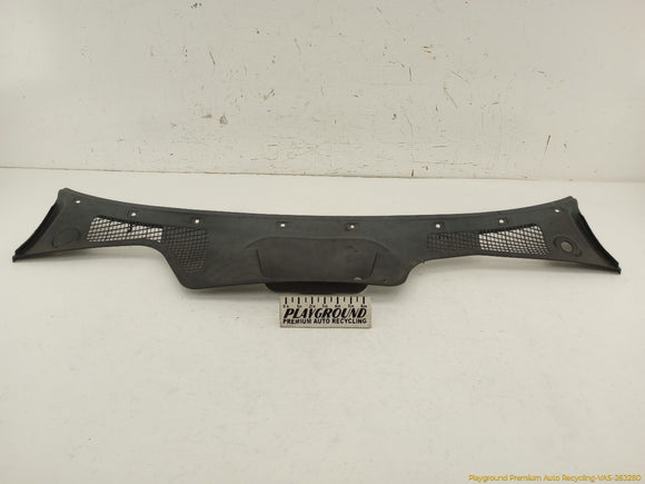 BMW Z3 Windshield Cowl Vent Center Trim