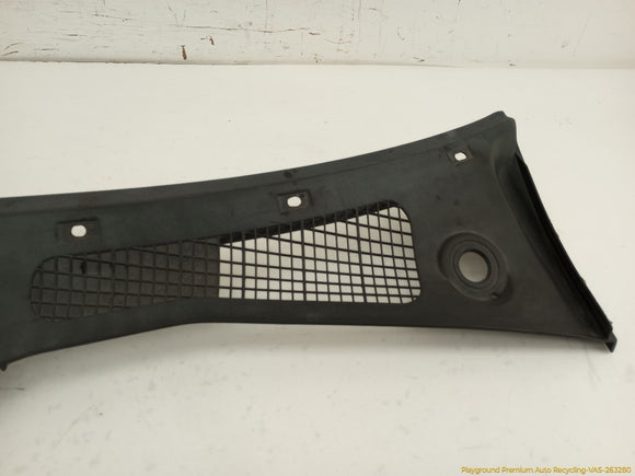 BMW Z3 Windshield Cowl Vent Center Trim