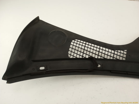 BMW Z3 Windshield Cowl Vent Center Trim