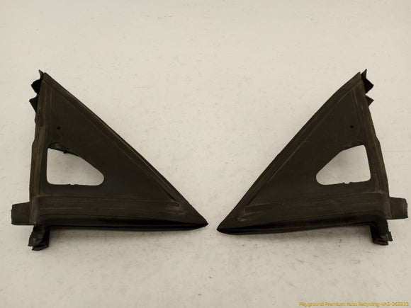 Cadillac Eldorado Pair Of Front Door Side Mirror Seal Moldings
